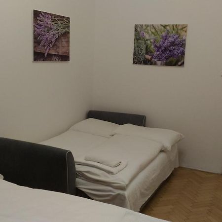 Modern Apartment Perlova Praga Exterior foto